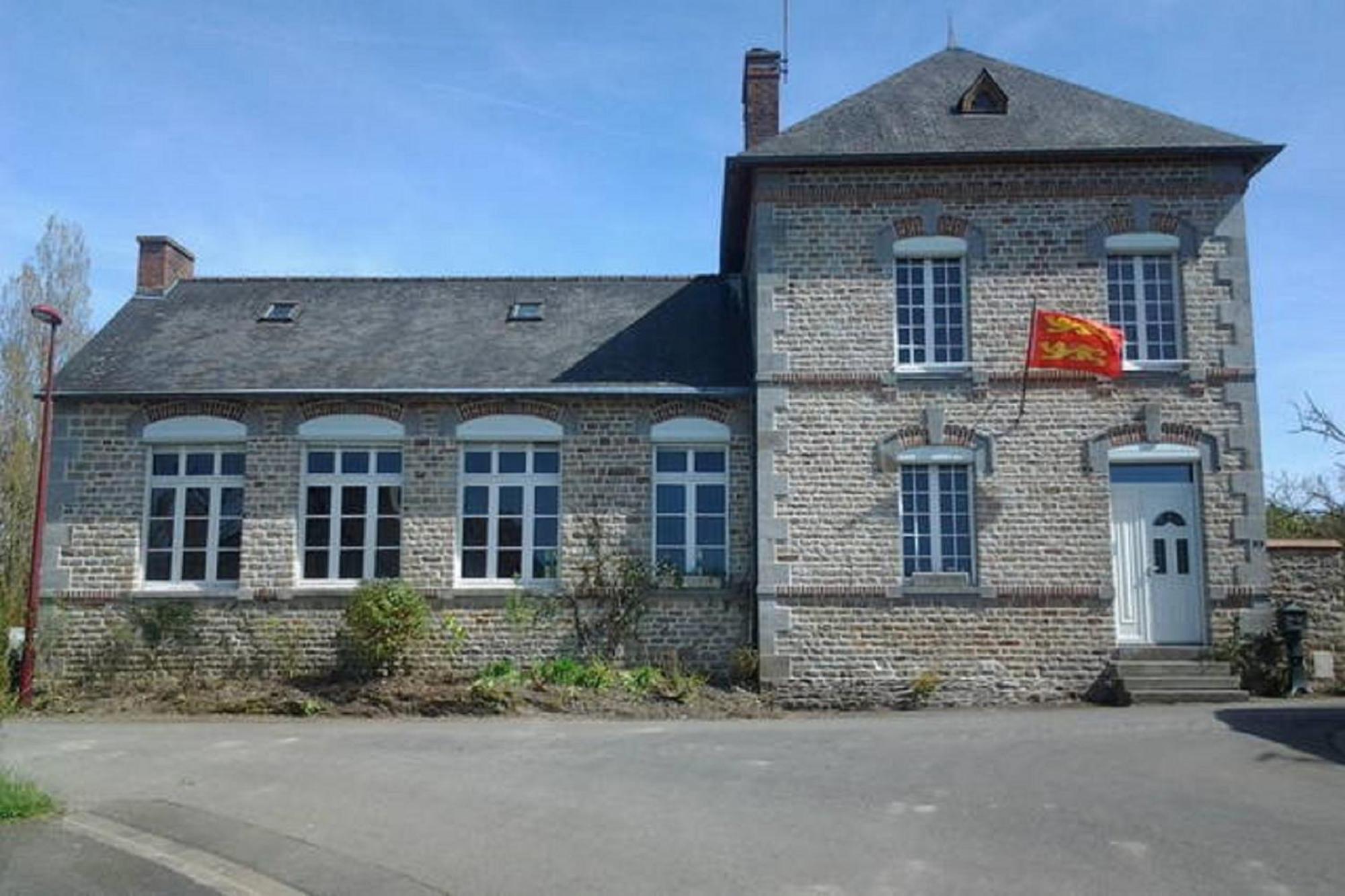 La Petite Ecole De La Baie Villa Pontorson Ngoại thất bức ảnh